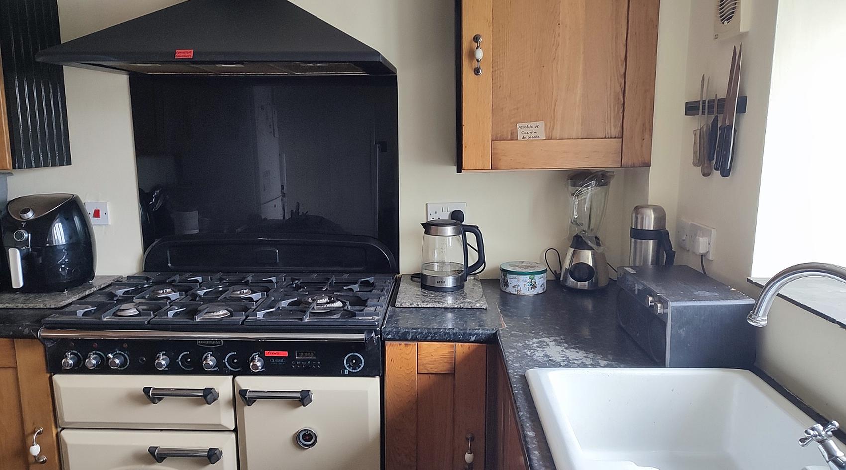 Kidwelly CARMARTHENSHIRE