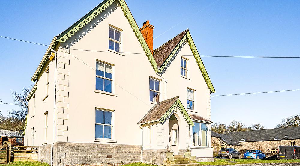 Property for Sale Llangadog CARMARTHENSHIRE Rural Scene