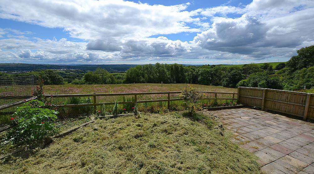 Property for Sale Hendy CARMARTHENSHIRE Rural Scene