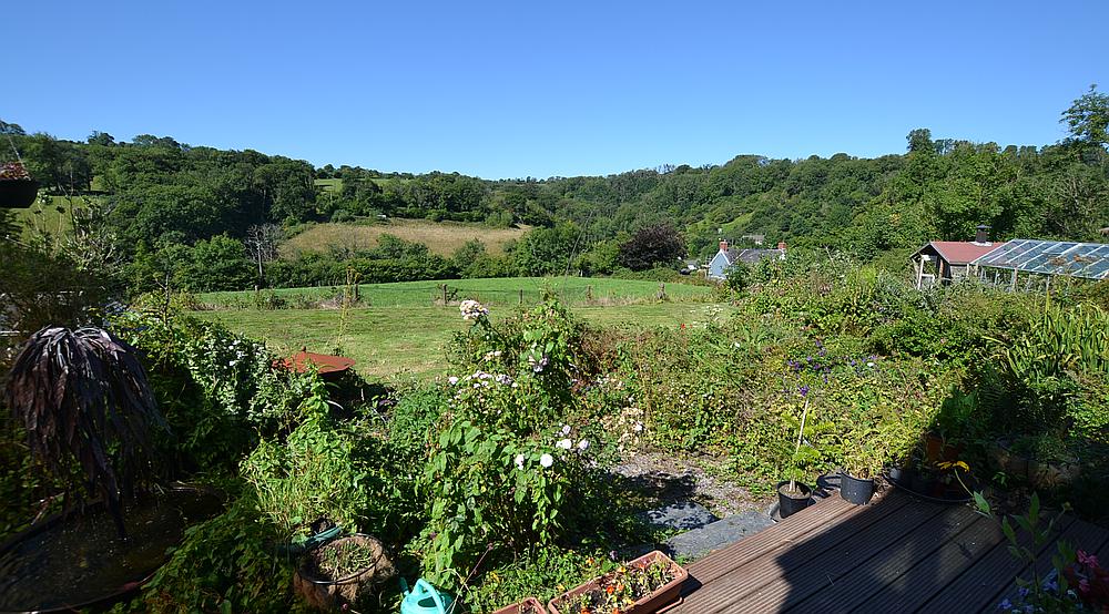 Property for Sale Cwm Bach CARMARTHENSHIRE Rural Scene