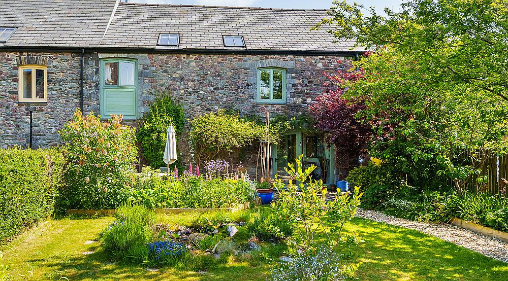 Property for Sale Llangadog CARMARTHENSHIRE Rural Scene