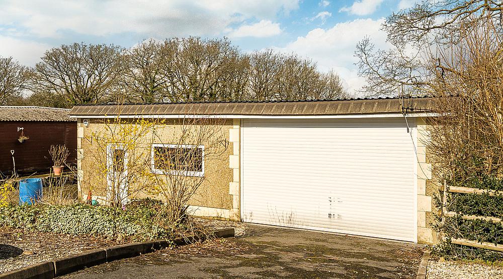 Property for Sale Tumble CARMARTHENSHIRE Rural Scene