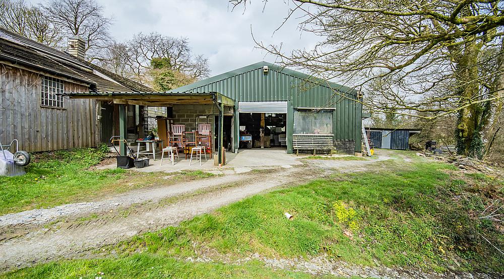 Property for Sale Cwmbach CARMARTHENSHIRE Rural Scene