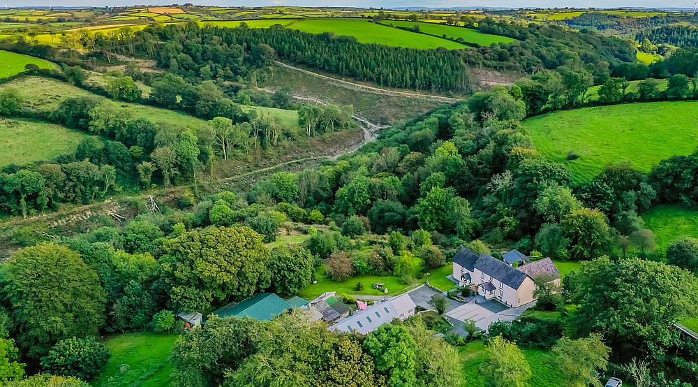 Property for Sale Cwmbach CARMARTHENSHIRE Rural Scene