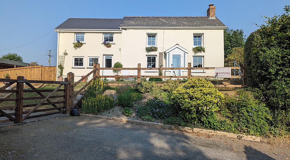 Property for Sale Meidrim CARMARTHENSHIRE Rural Scene