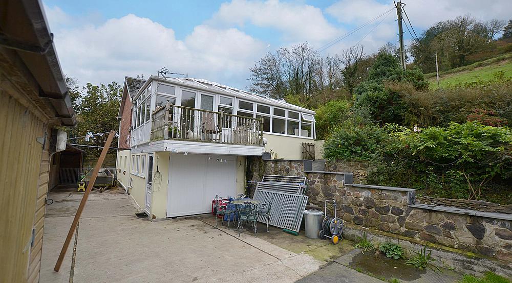 Property for Sale Penybont CARMARTHENSHIRE Rural Scene