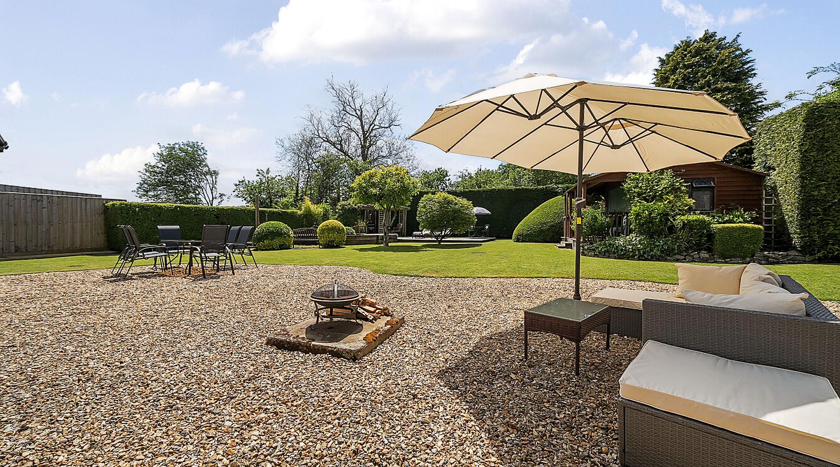 North Newnton WILTSHIRE