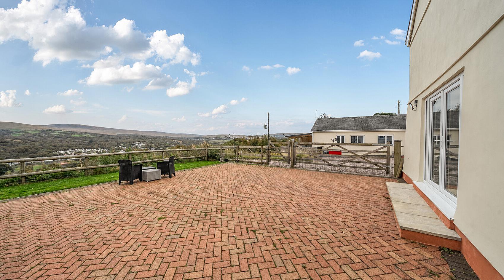 Garnant CARMARTHENSHIRE