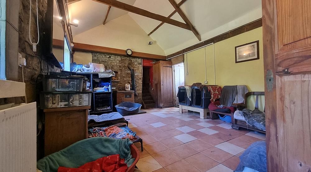 Property for Sale Kidwelly CARMARTHENSHIRE Rural Scene