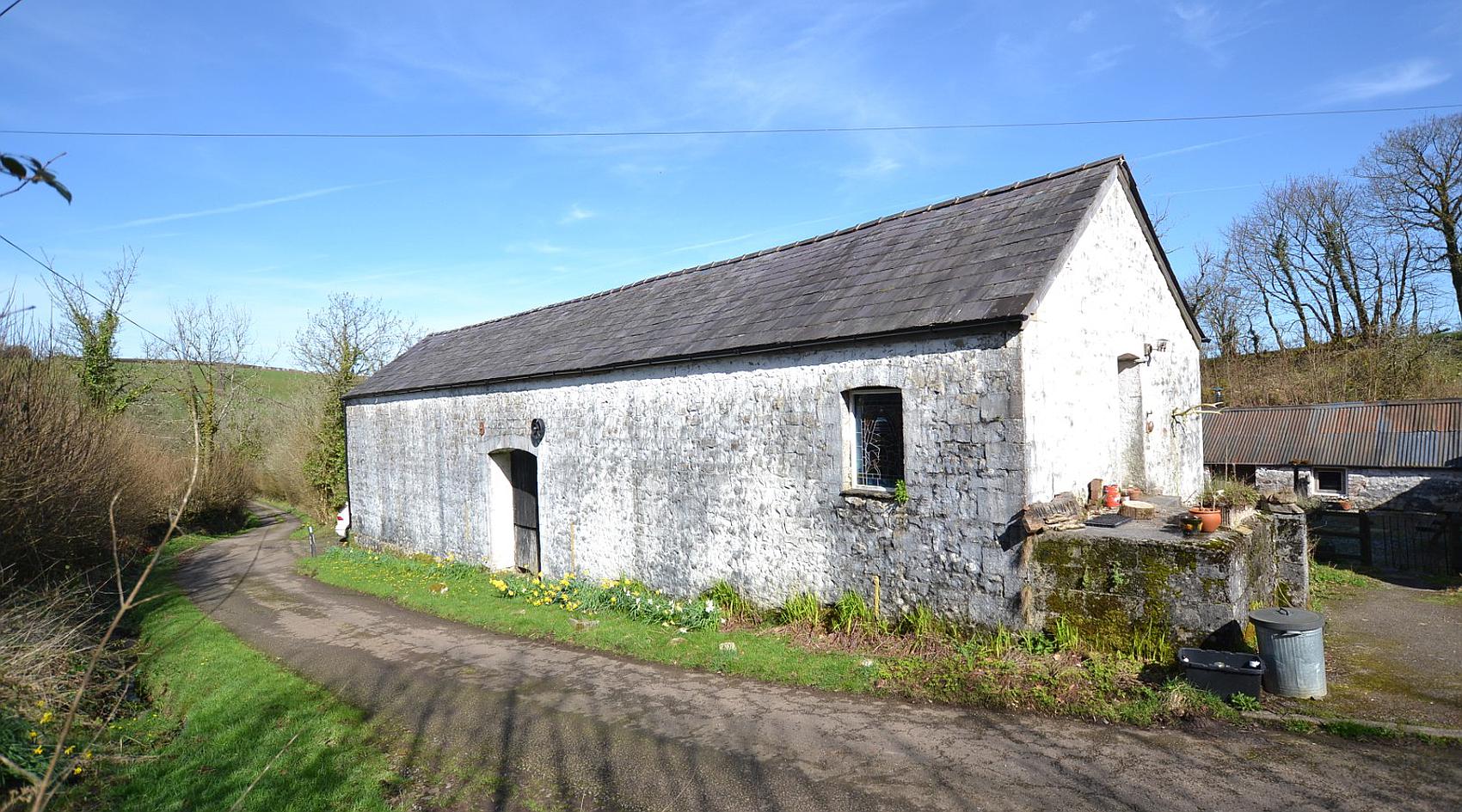 Llangadog CARMARTHENSHIRE