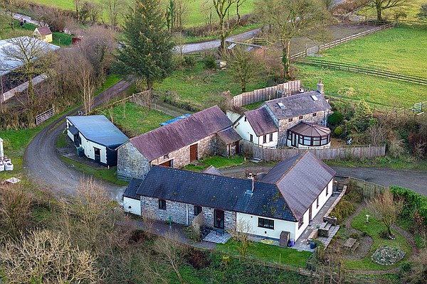 Dihewyd CEREDIGION