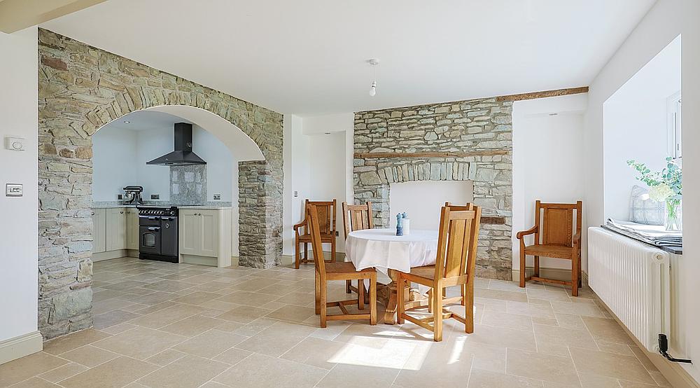 Ferryside CARMARTHENSHIRE