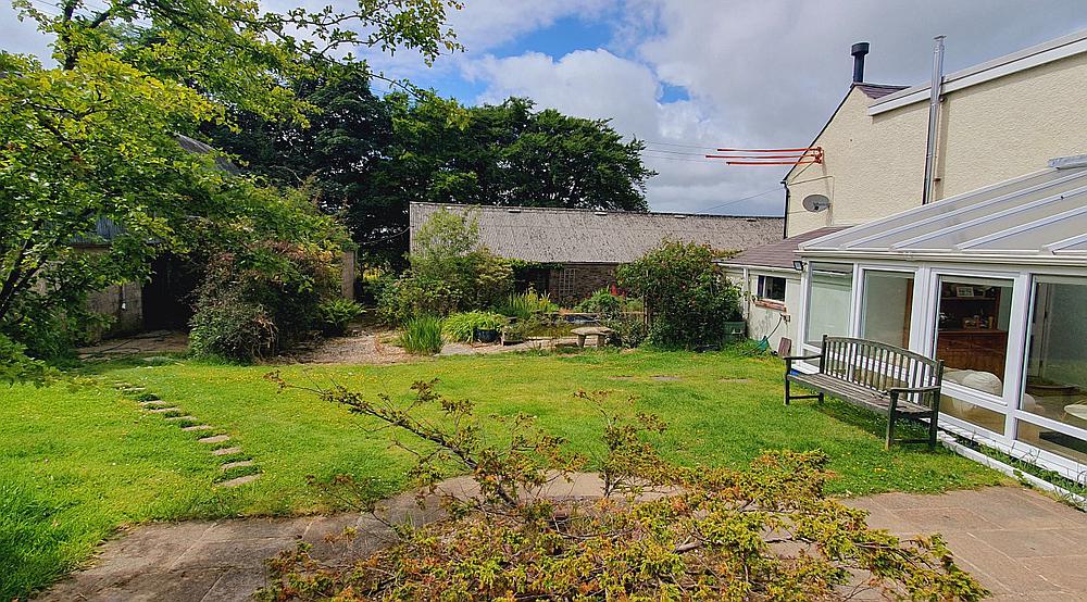 Tanglwst CARMARTHENSHIRE