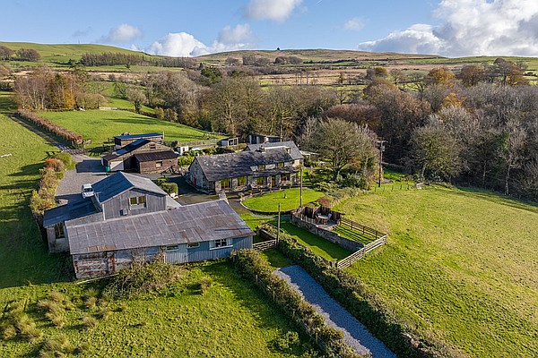 Cwmann CARMARTHENSHIRE