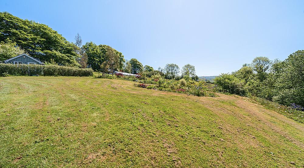 Henllan CEREDIGION