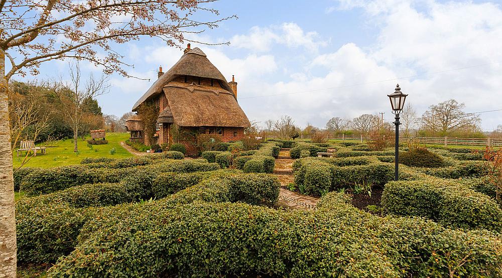 Headley BERKSHIRE