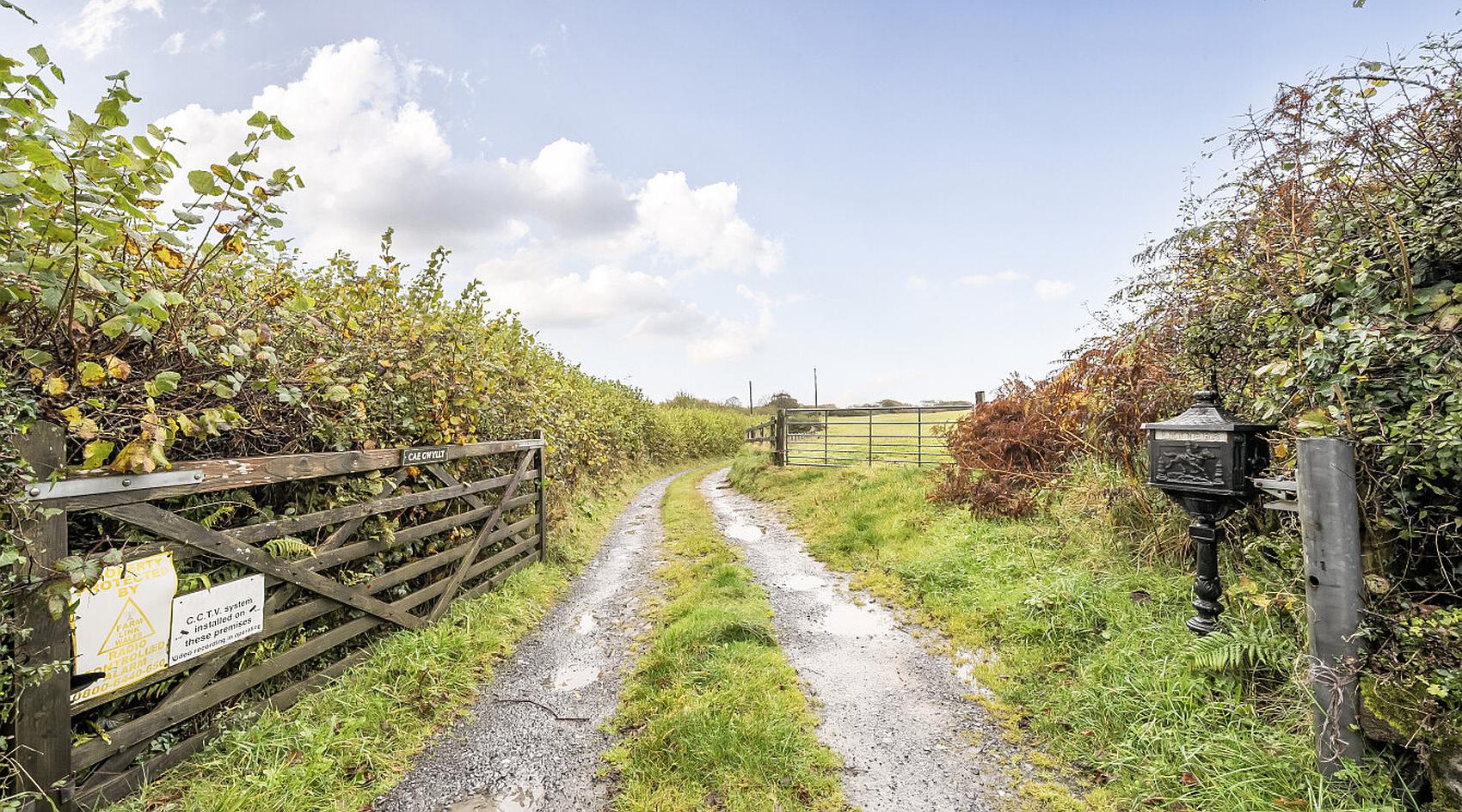 Meinciau CARMARTHENSHIRE