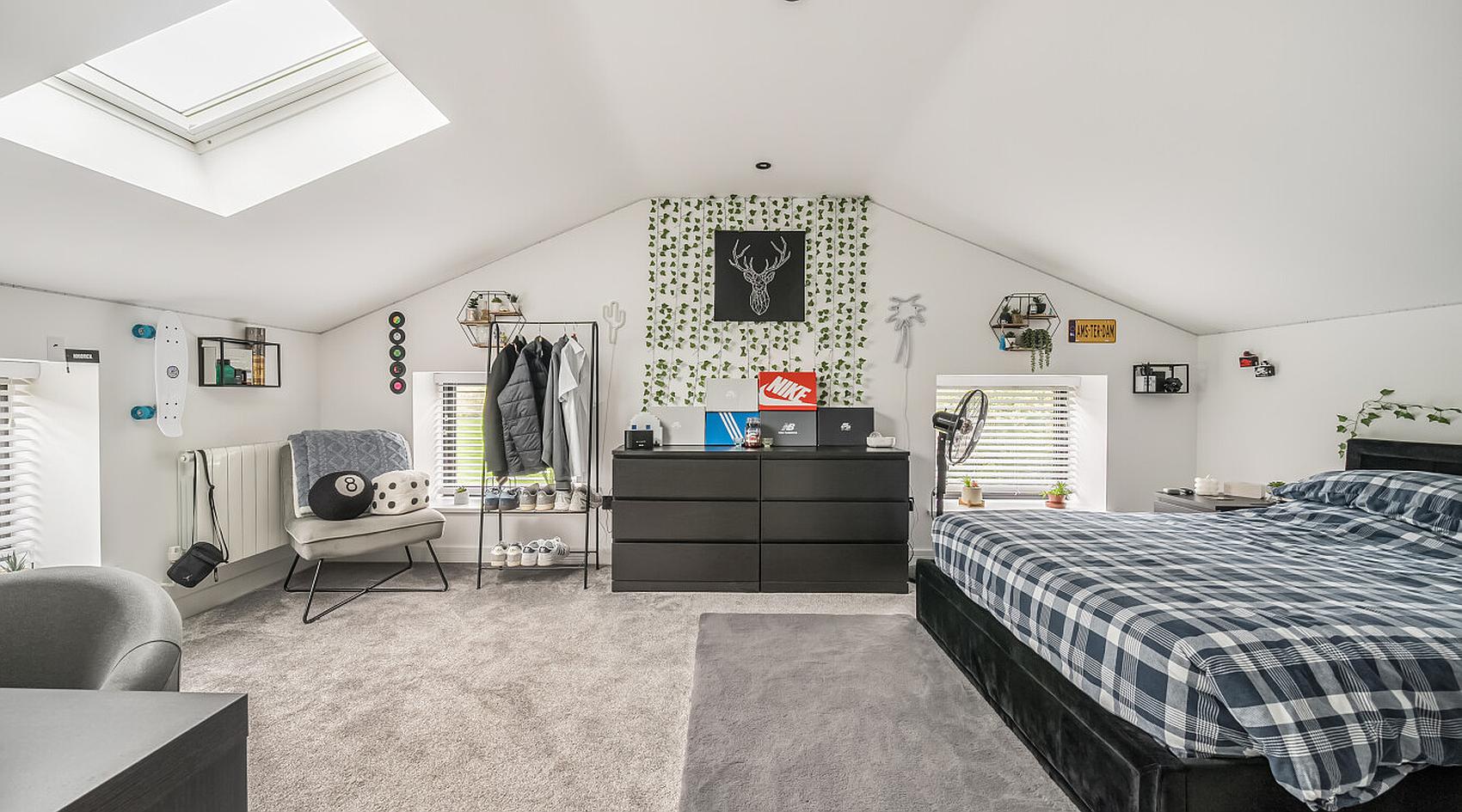 Old Dilton WILTSHIRE