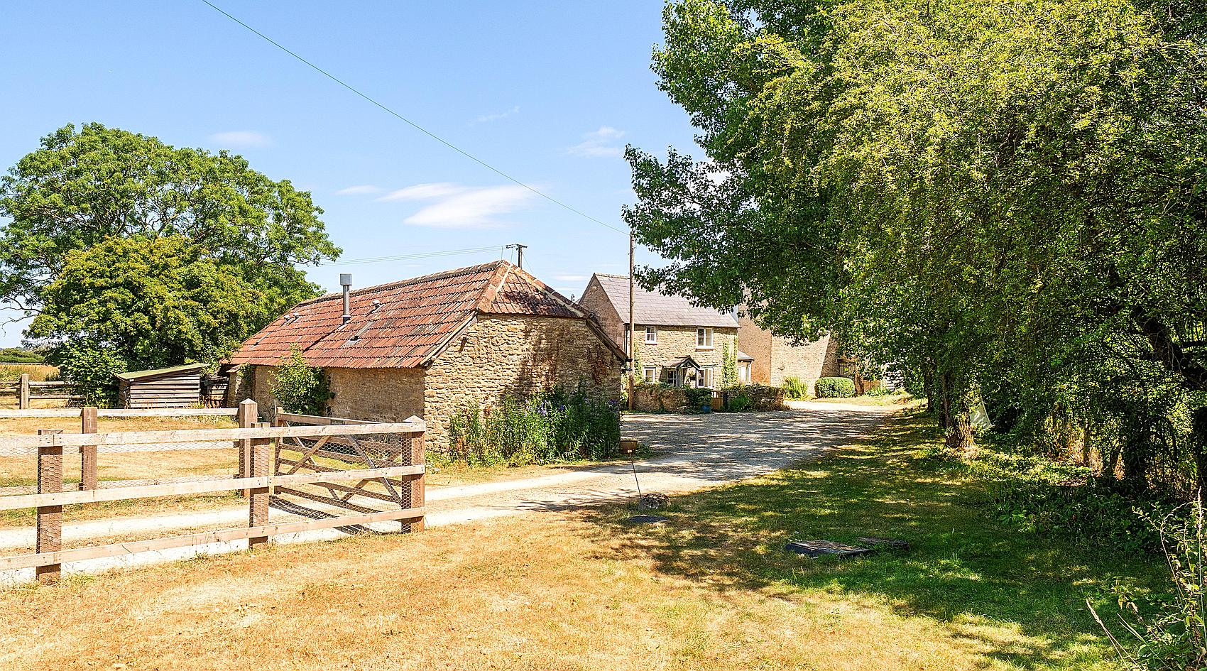 Corston WILTSHIRE