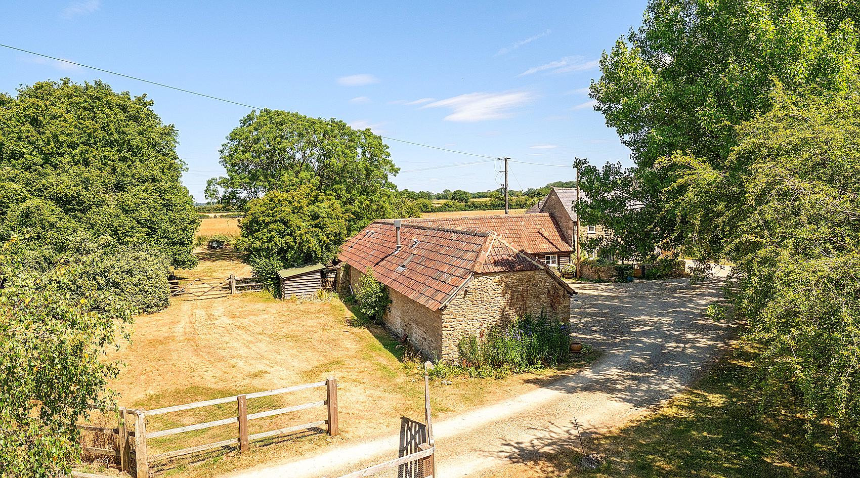 Corston WILTSHIRE