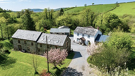 Llanybri CARMARTHENSHIRE