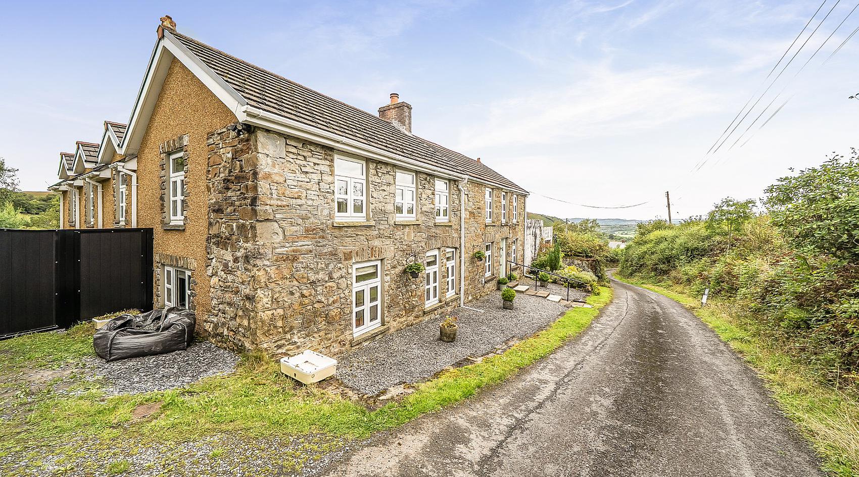 Glanaman CARMARTHENSHIRE