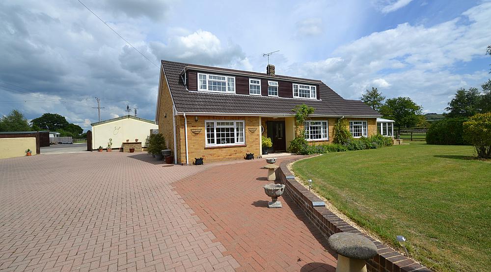 Property for Sale Broad Town WILTSHIRE Rural Scene