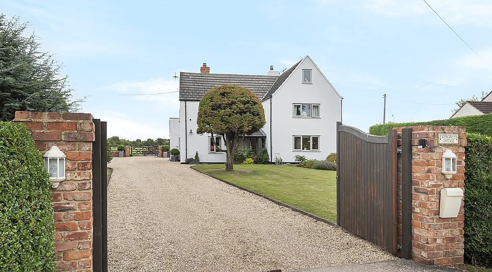 Property for Sale Dauntsey WILTSHIRE Rural Scene