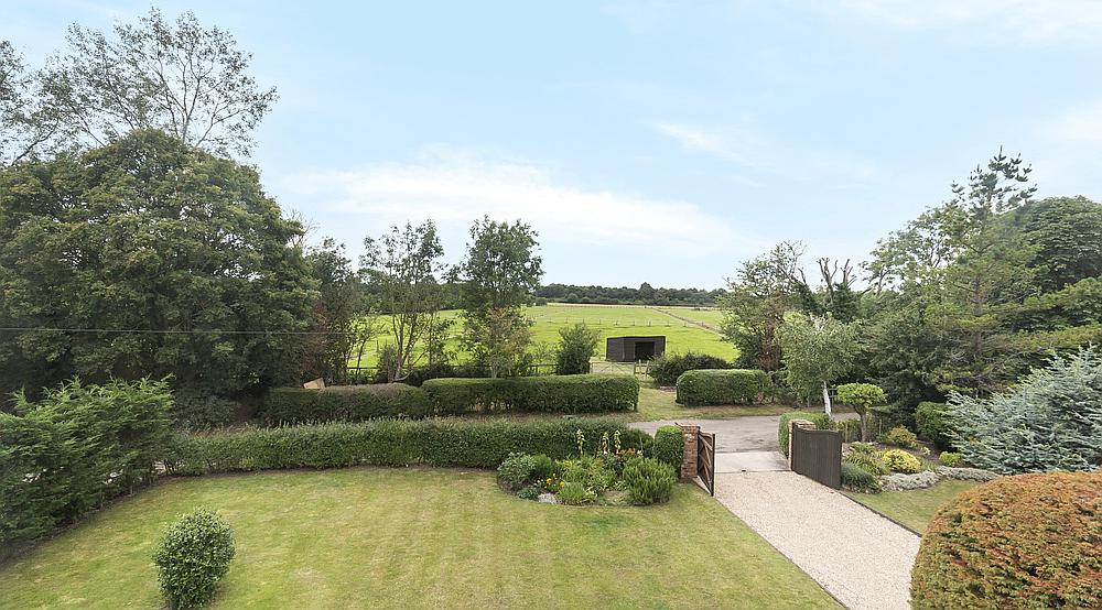 Property for Sale Dauntsey WILTSHIRE Rural Scene