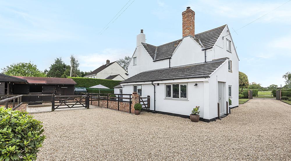 Property for Sale Dauntsey WILTSHIRE Rural Scene