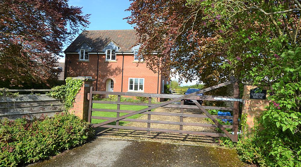 Property for Sale Nr Devizes WILTSHIRE Rural Scene