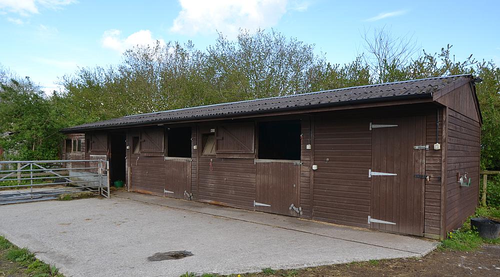 Property for Sale Nr Devizes WILTSHIRE Rural Scene