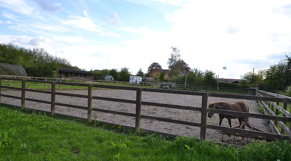 Property for Sale Nr Devizes WILTSHIRE Rural Scene