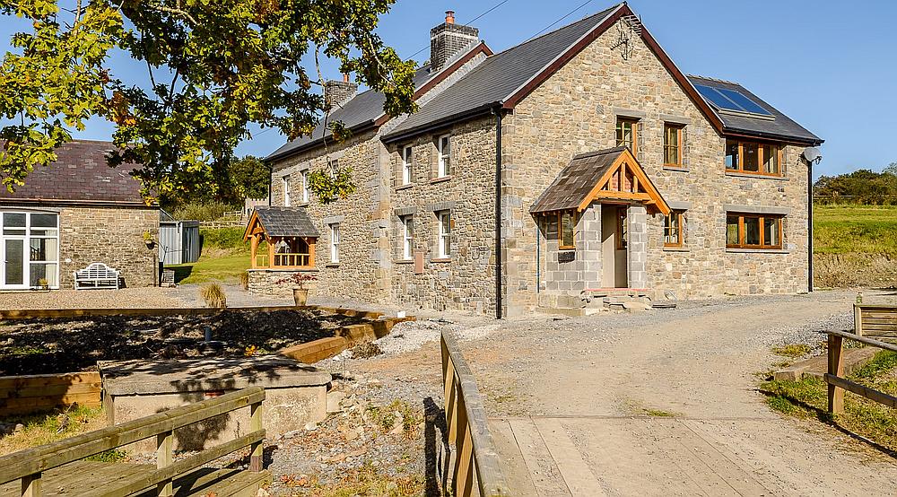 Property for Sale Broad Oak CARMARTHENSHIRE Rural Scene