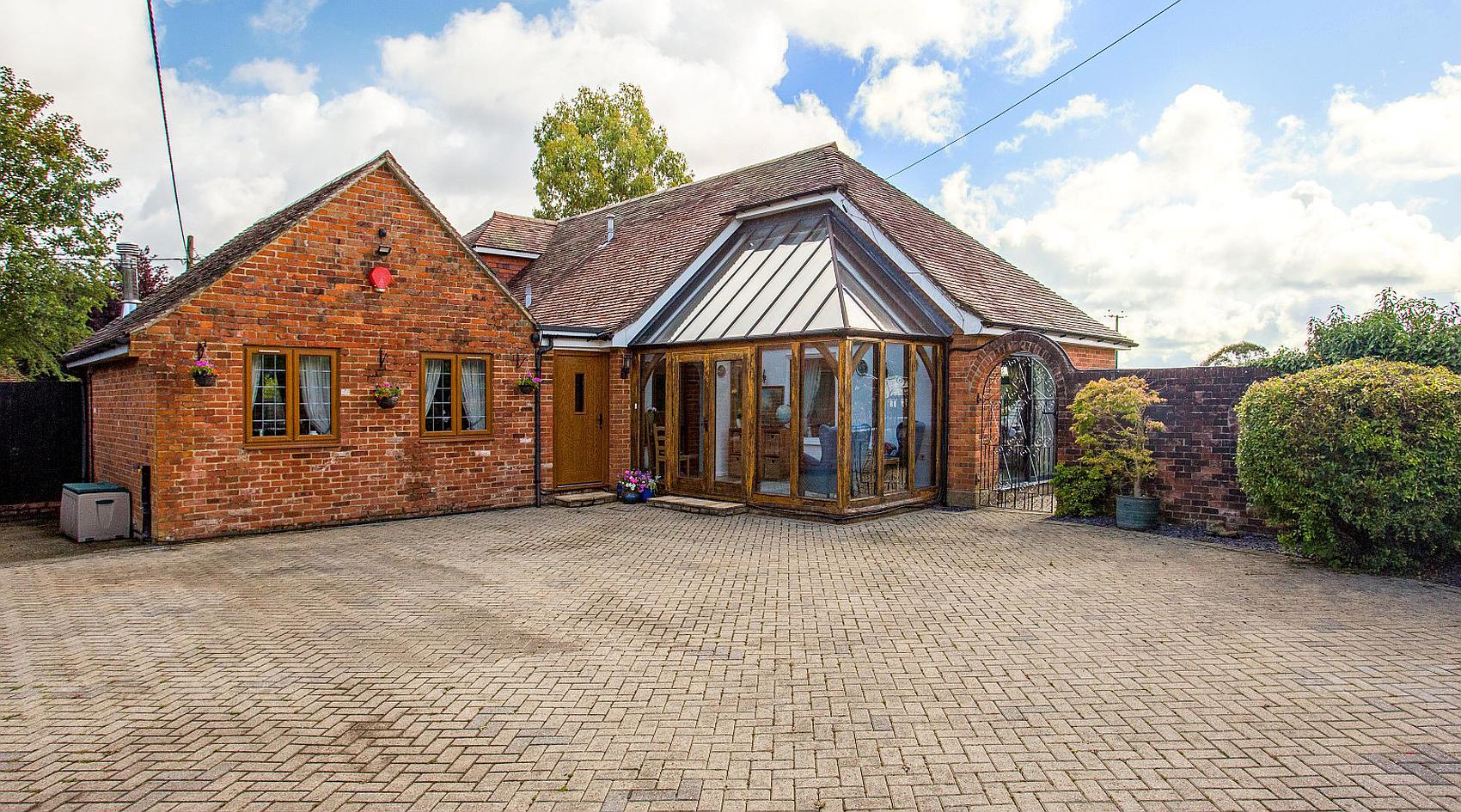 Burghclere HAMPSHIRE