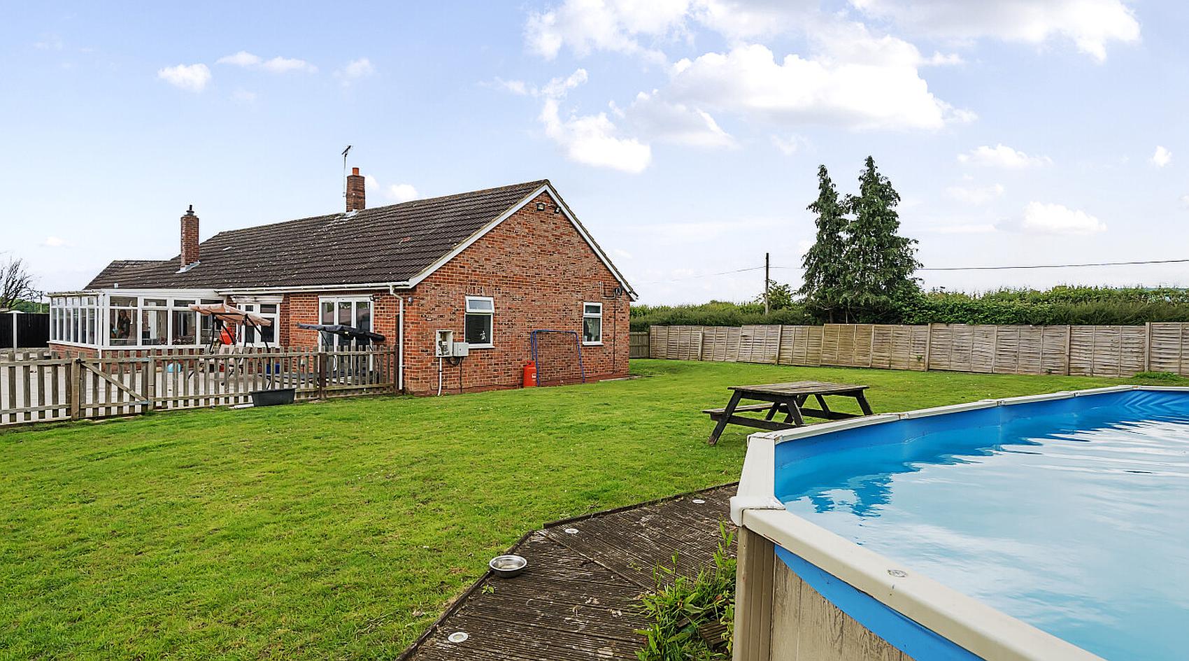 Lower Strensham WORCESTERSHIRE