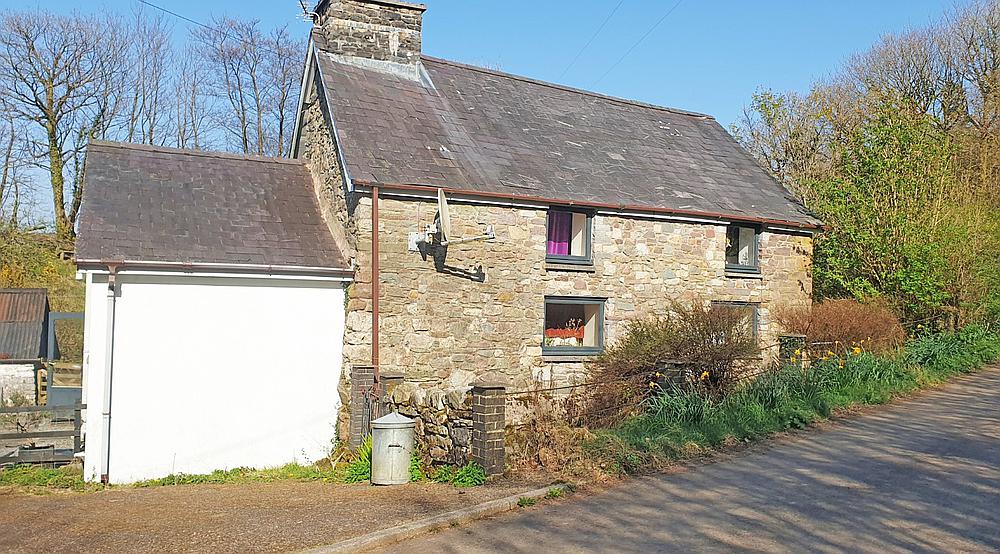 Llangadog CARMARTHENSHIRE
