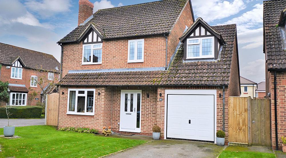 Property for Sale Ludgershall HAMPSHIRE Rural Scene