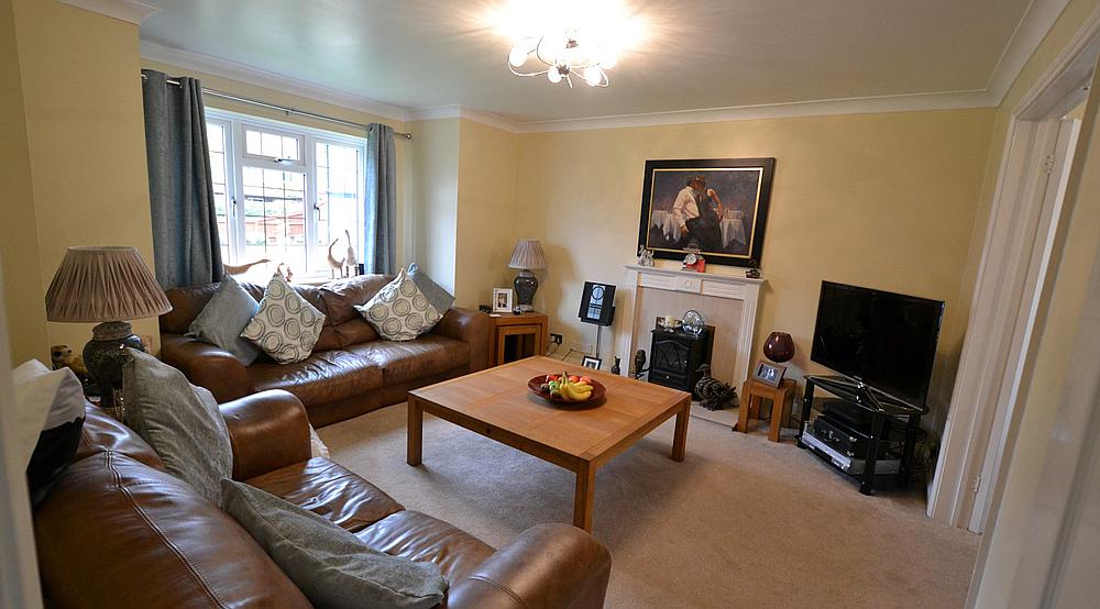 Property for Sale Ludgershall HAMPSHIRE Rural Scene