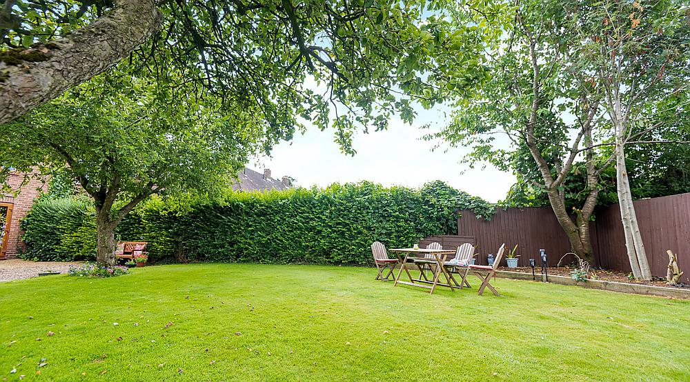 Property for Sale Broomhall CHESHIRE Rural Scene