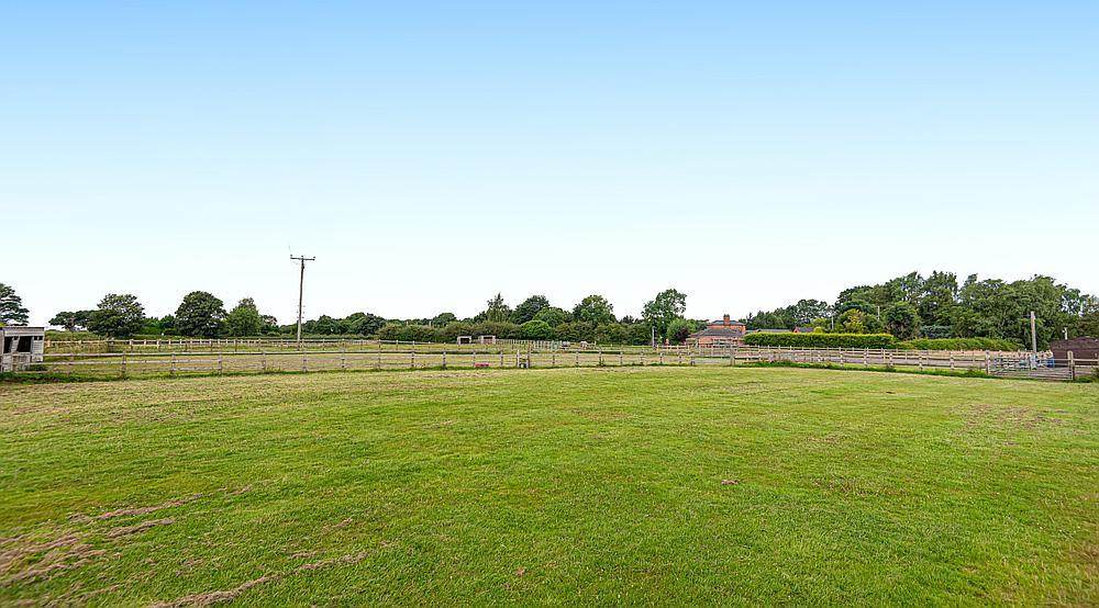 Property for Sale Broomhall CHESHIRE Rural Scene